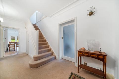 35 Upcroft Avenue, Edgware, HA8 9RA