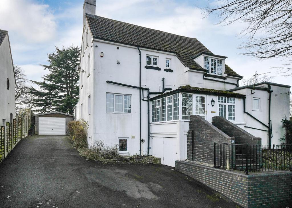127 Wolverhampton Road - Front.jpg