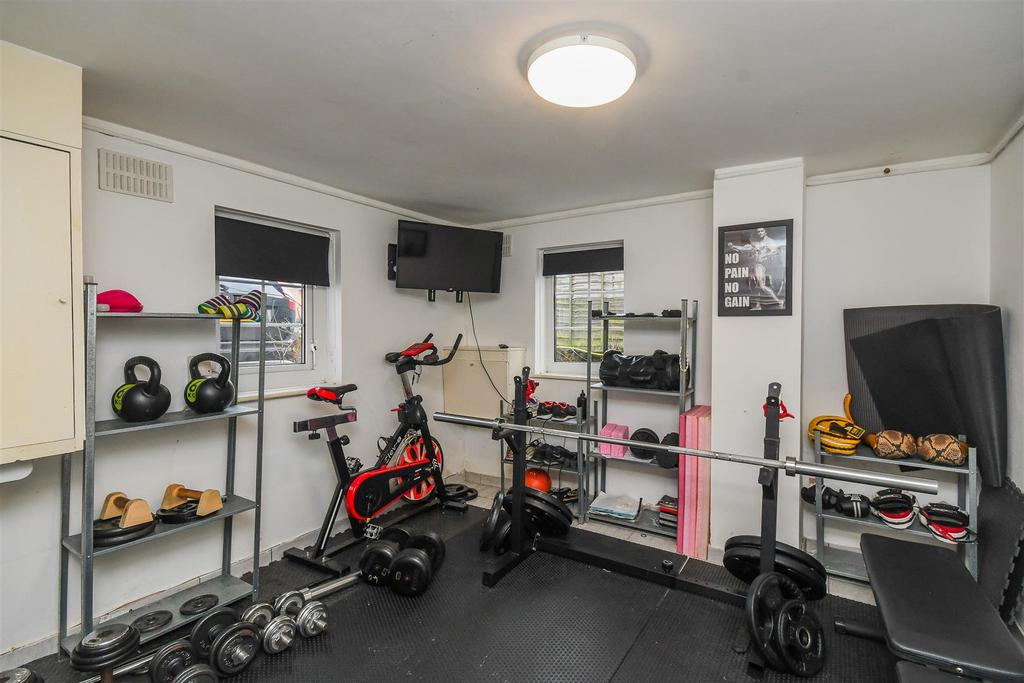 127 Wolverhampton Road - Cellar Gym.jpg