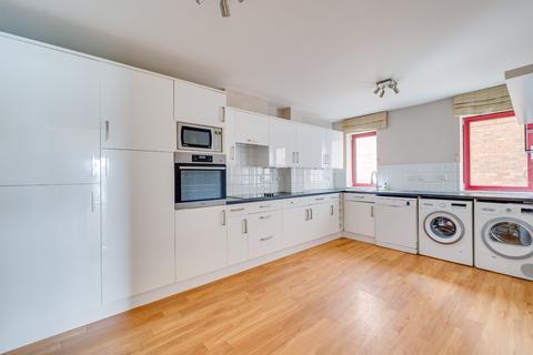 3 bedroom flat for sale, Sailmakers Court, William Morris Way, London