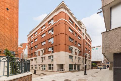 2 bedroom flat for sale, Charter House, Crown Court, London