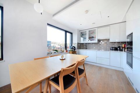 2 bedroom flat for sale, Langridge House, 8 Ram Street, London