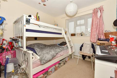 3 bedroom terraced house for sale, Vauxhall Avenue, Canterbury, Kent