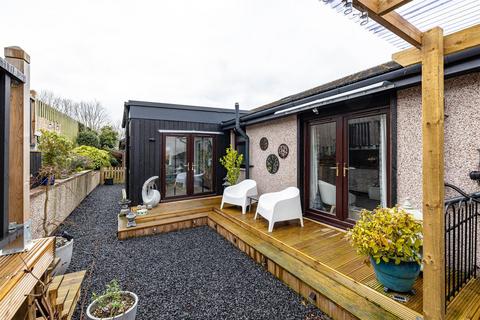 3 bedroom detached bungalow for sale, 2 Kingsknowe Gardens, Galashiels