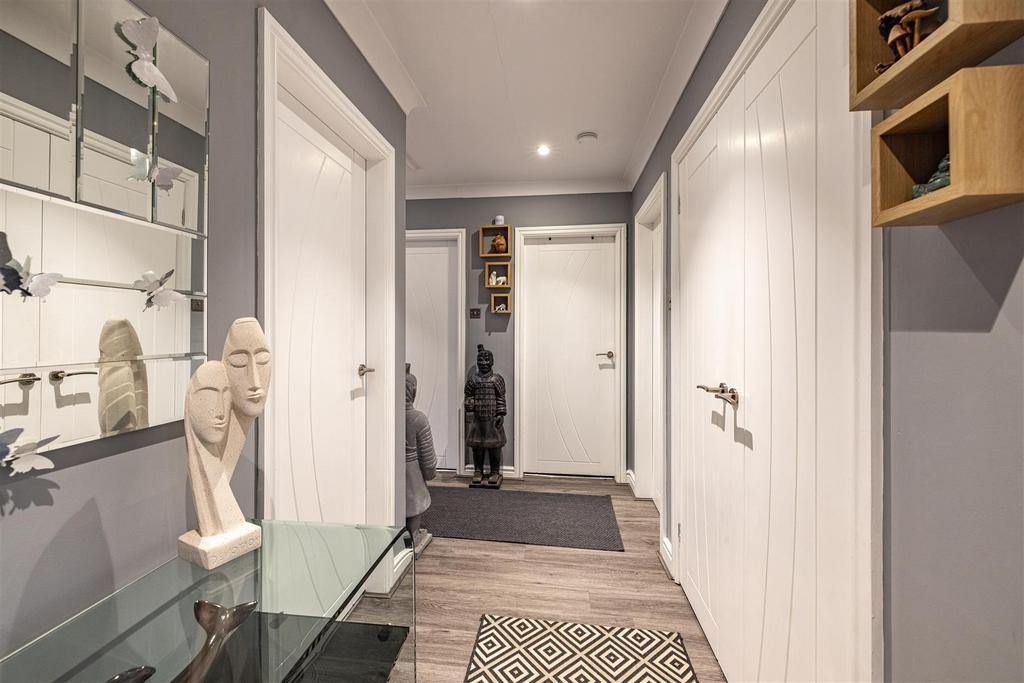 2 Kingsknowe Gardens Galashiels 34.JPG