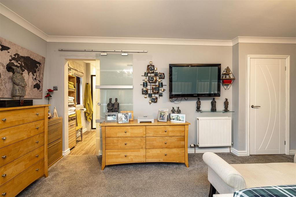 2 Kingsknowe Gardens Galashiels 18.JPG