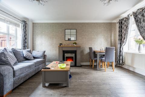 87 Kings Drive, Stoke Gifford, Bristol, BS34 8RQ