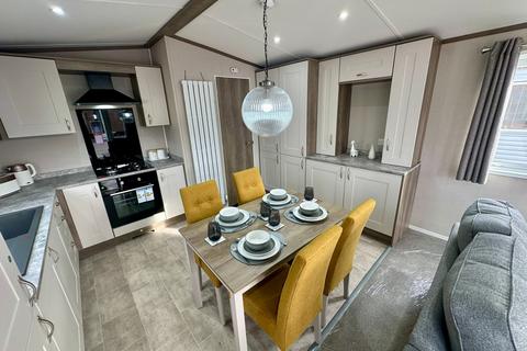 2 bedroom lodge for sale, Riverside Holiday Park, Southport PR9