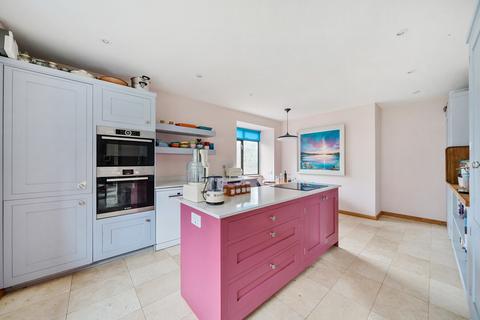 Ravenswood Park Road, Winchester, SO22 6AA