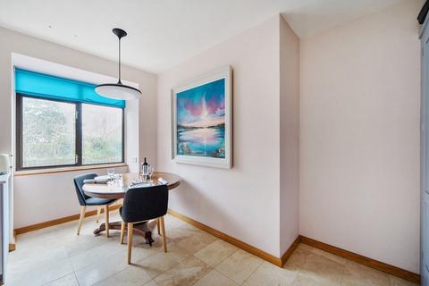 Ravenswood Park Road, Winchester, SO22 6AA