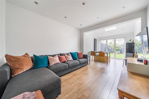 4 bedroom semi-detached house for sale, Beechwood Gardens, Harrow