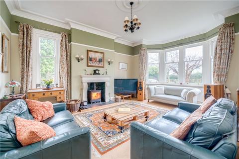 4 bedroom end of terrace house for sale, Otley Road, Harrogate, North Yorkshire, HG2