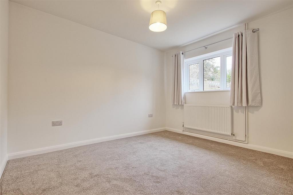 Bedroom 2.jpg