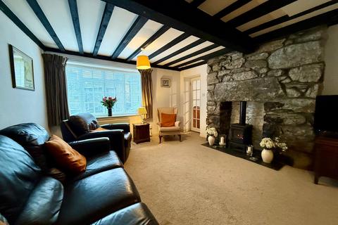 Gwynfryn Cottage Meyrick Square, Dolgellau, LL40 1LT
