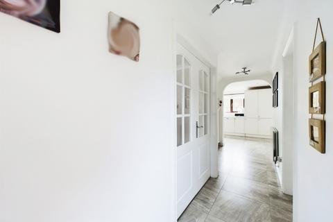 4 bedroom detached house for sale, Hawthorn Close, Wesham PR4