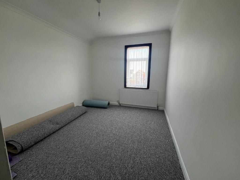 Bedroom 3.JPG