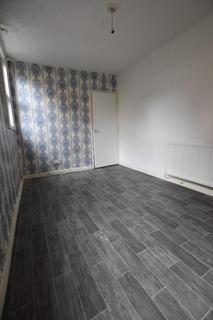 3 bedroom semi-detached house to rent, Huntly Grove, Eastfield, Peterborough, PE1