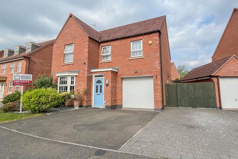 4 bedroom detached house for sale, Langlands Place, Coton Park, Rugby, CV23