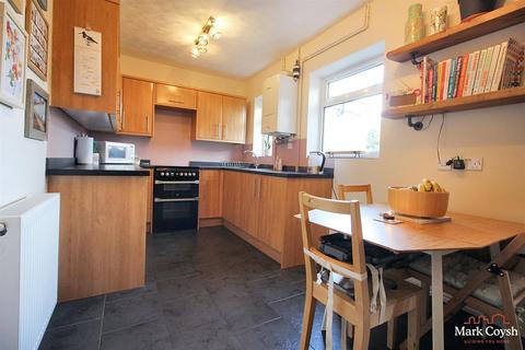 4 bedroom terraced house for sale, Colesmead Road, Redhill RH1