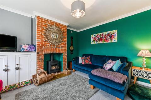 3 bedroom terraced house for sale, Fishbourne Road West, Chichester