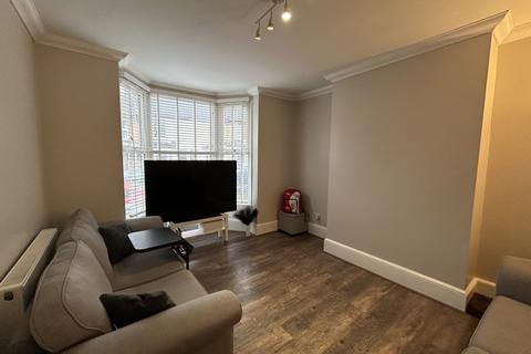 3 bedroom house for sale, Hardy Street, Maidstone, Kent, ME14 2SH