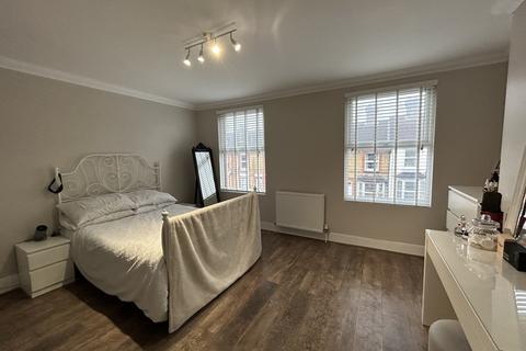 3 bedroom house for sale, Hardy Street, Maidstone, Kent, ME14 2SH