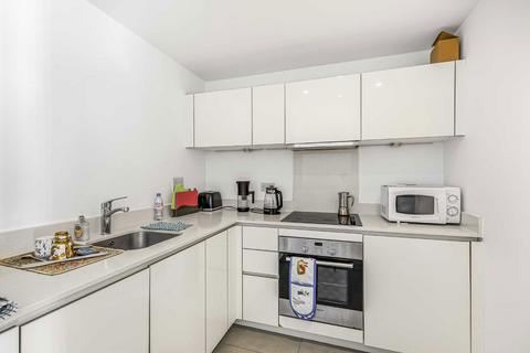 1 bedroom flat to rent, Seven Sea Gardens, London E3