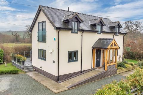 2 bedroom detached house for sale, Pool Quay, Welshpool