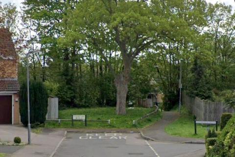 Land for sale, Edinburgh Drive, Abbots Langley, Watford WD5