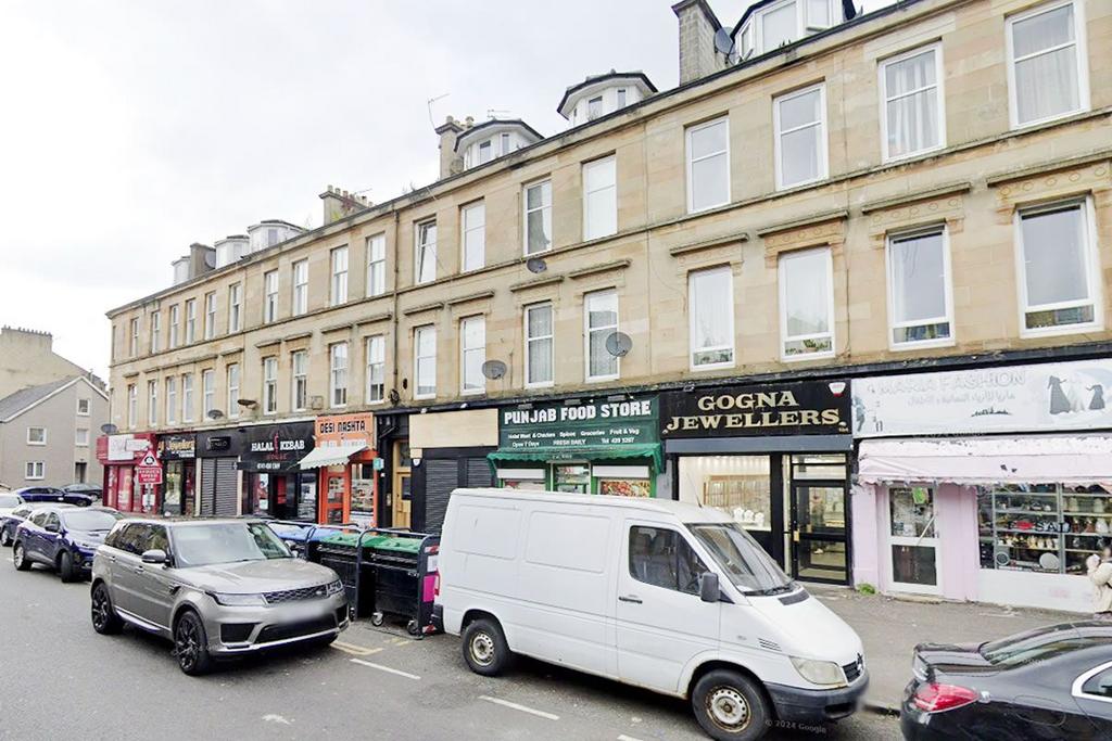 Albert Drive Albert Drive, Flat 1-1... 3 bed flat - £170,000
