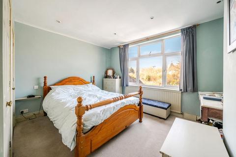 104 Addington Road, West Wickham, BR4 9BQ