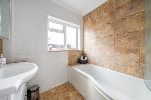104 Addington Road, West Wickham, BR4 9BQ