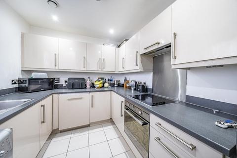 2 bedroom flat for sale, Coldharbour Lane, Camberwell SE5