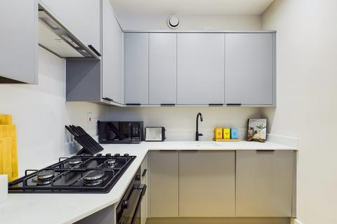 2 bedroom serviced apartment to rent, Tottenham Street, London W1T