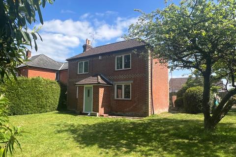 undefined, Beaulieu Road, Dibden Purlieu, Southampton, Hampshire, SO45