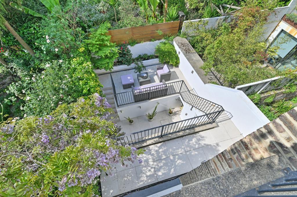 Garden Aerial