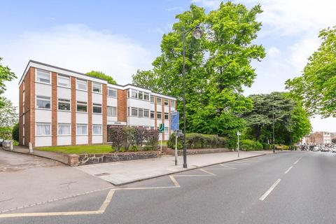 Crouch End Hill, Crouch End, London, N8
