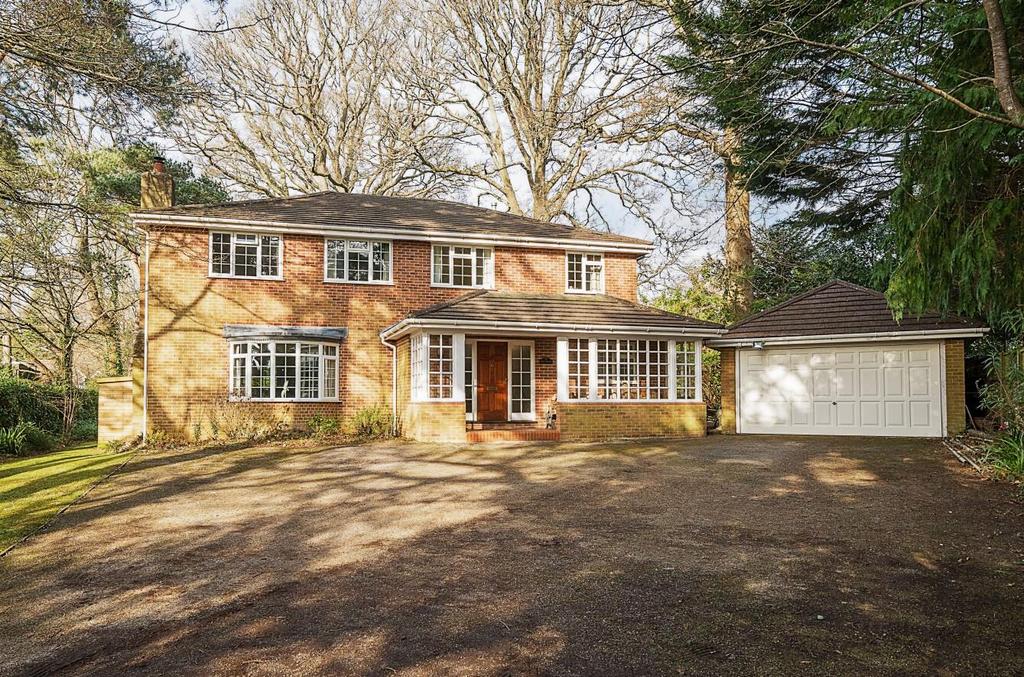 Merdon Avenue, Hiltingbury... 5 bed detached house - £995,000