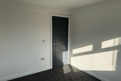 1 bedroom flat to rent, Flat 3, 105b Cavendish Street, Keighley BD21 3DG