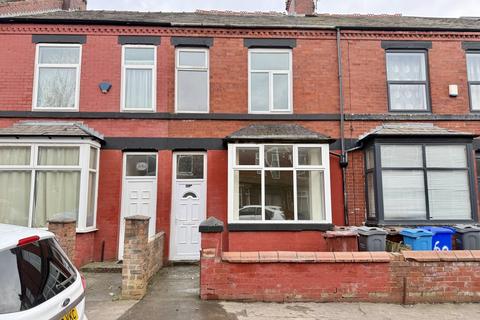 4 bedroom terraced house to rent, Gill Street, Blackley