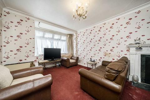 3 bedroom terraced house for sale, Leithcote Gardens, London SW16