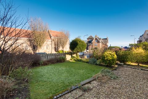 3a Dirleton Avenue, North Berwick, EH39 4AX