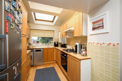 8 Layton Road, Brentford, TW8 0QJ