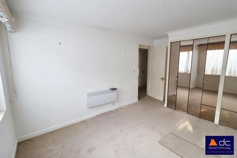 2 bedroom retirement property for sale, Homecedars House, Elstree Road, Bushey, WD23 1GN