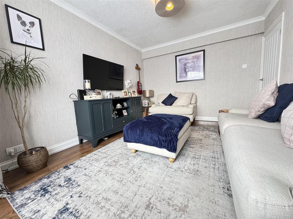 IMG 8084 (Large).JPG