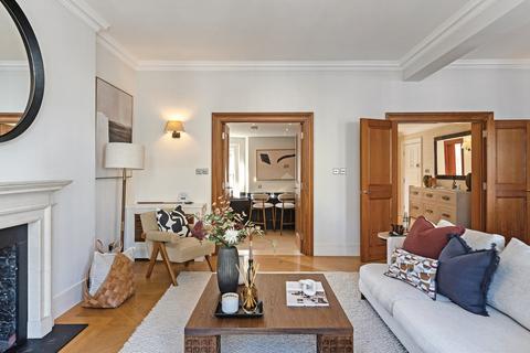 3 bedroom apartment for sale, Linden Gardens, London, W2