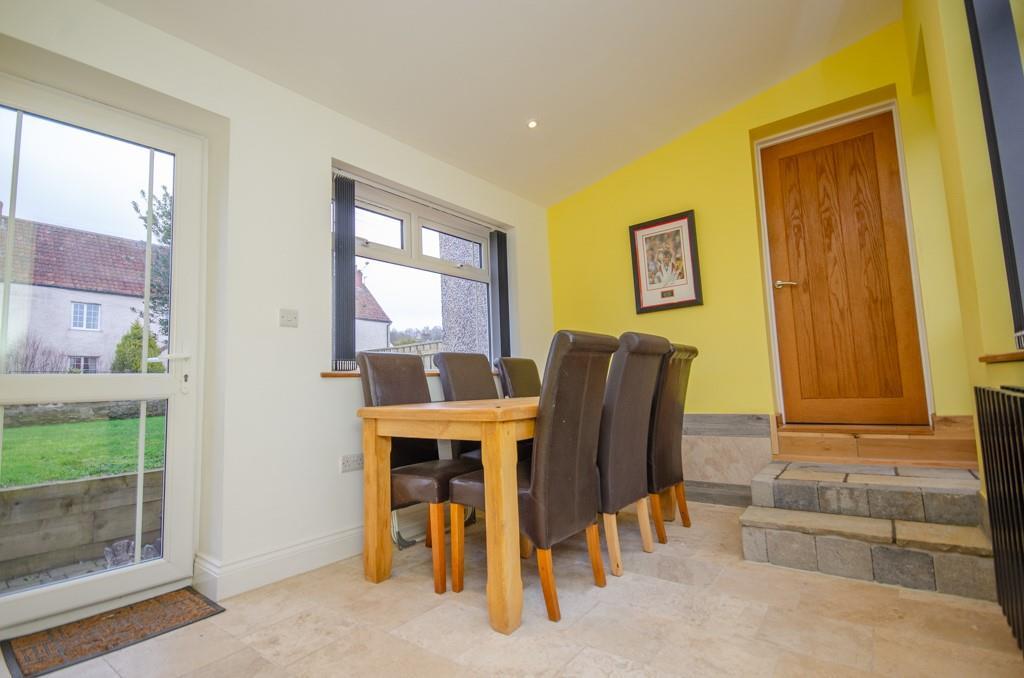 Dining room.jpg