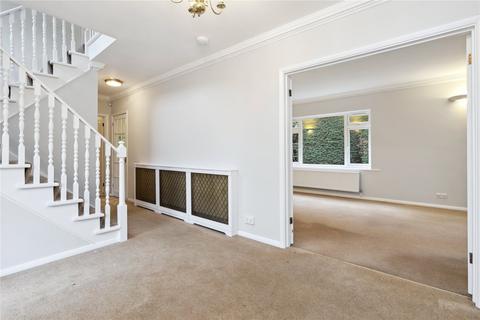 4 bedroom detached house to rent, The Paddocks, Weybridge, Surrey, KT13