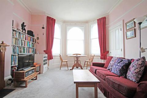 2 bedroom flat for sale, Westbourne Villas, Hove