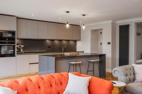12 Redcotts Road, Wimborne, BH21 1ET